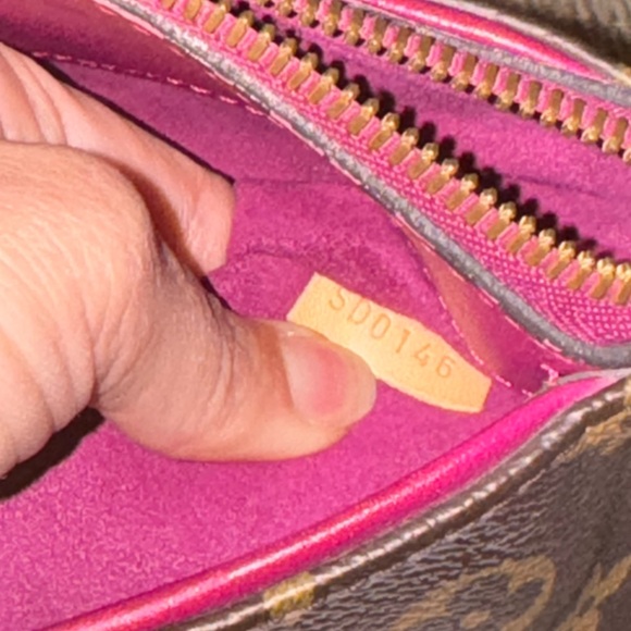 💫SOLD💫Louis Vuitton Pallas BB - Picture 2 of 13